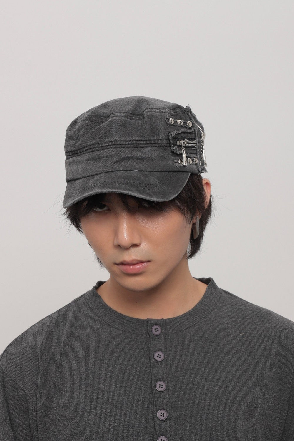 Axel Zipper Cap