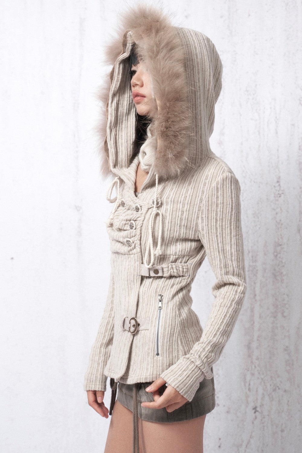 Ivory Ember Hooded Pullover