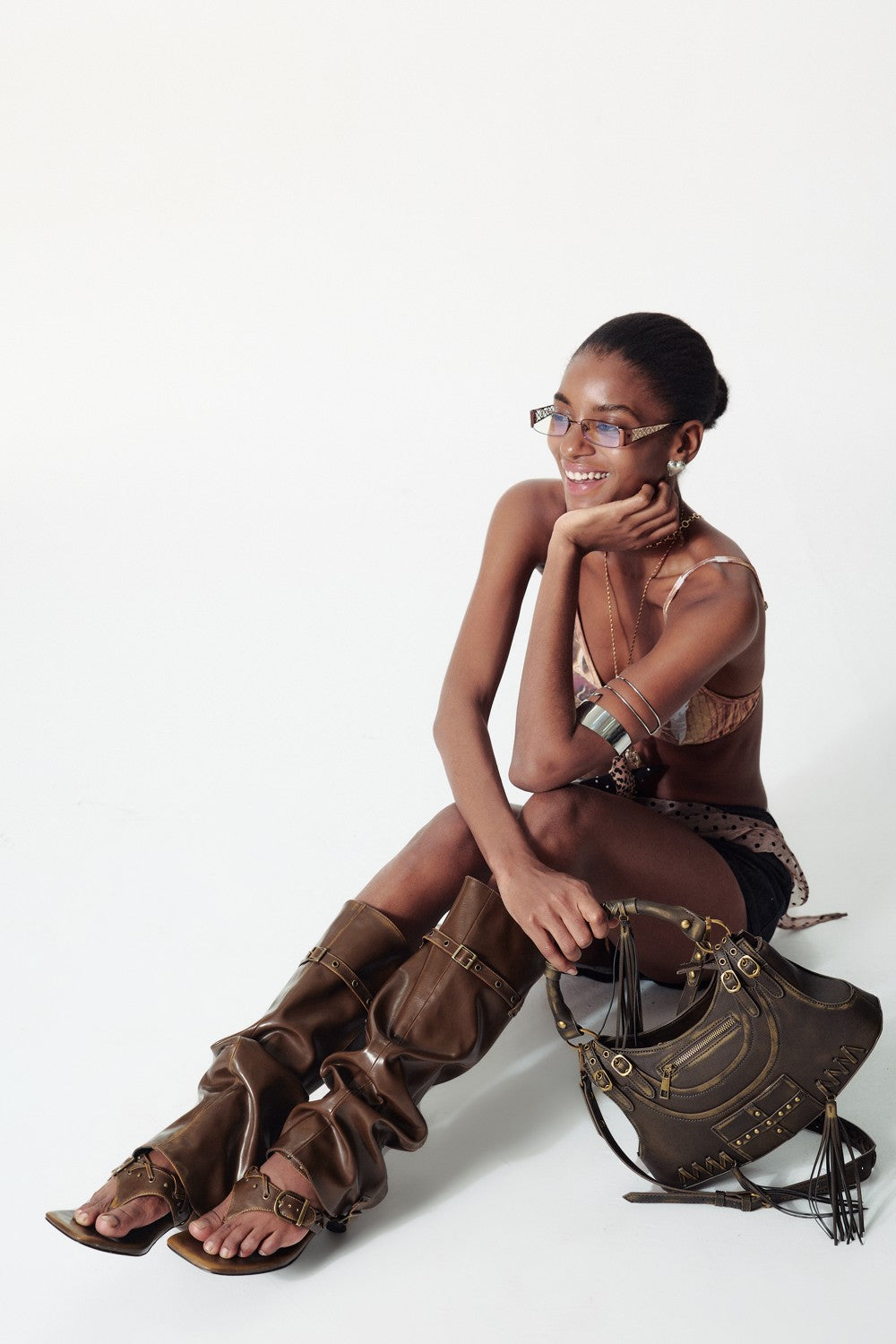 Retro Charm Handle Purse