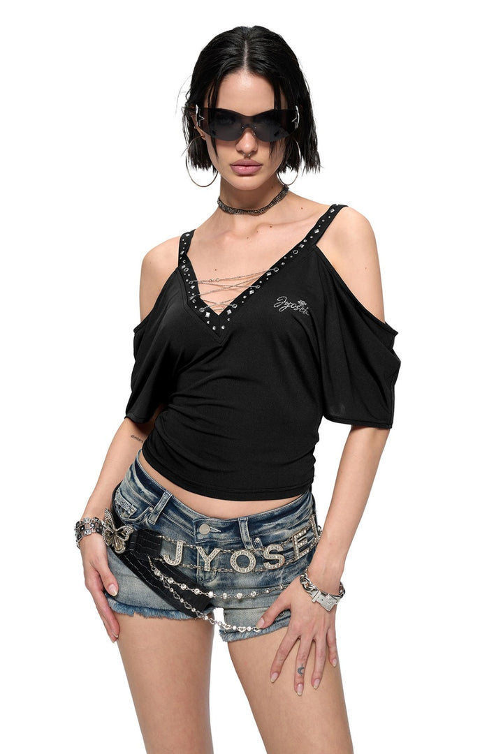 V-Cut Chain Batwing Top