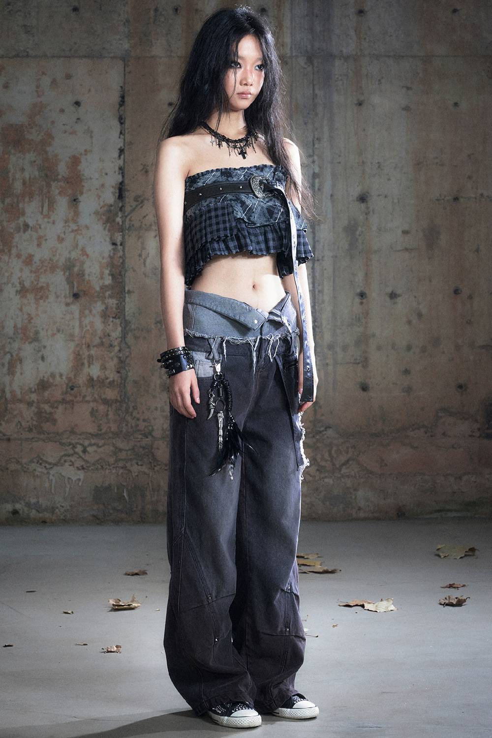 Distressed Wide-Leg Pants