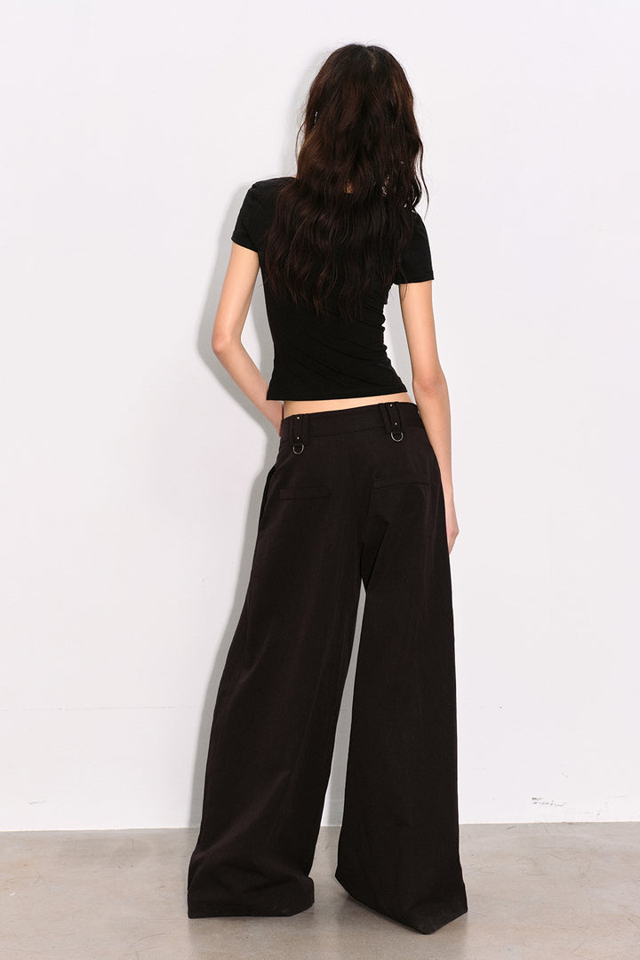 Wide-Leg Pleated Trousers