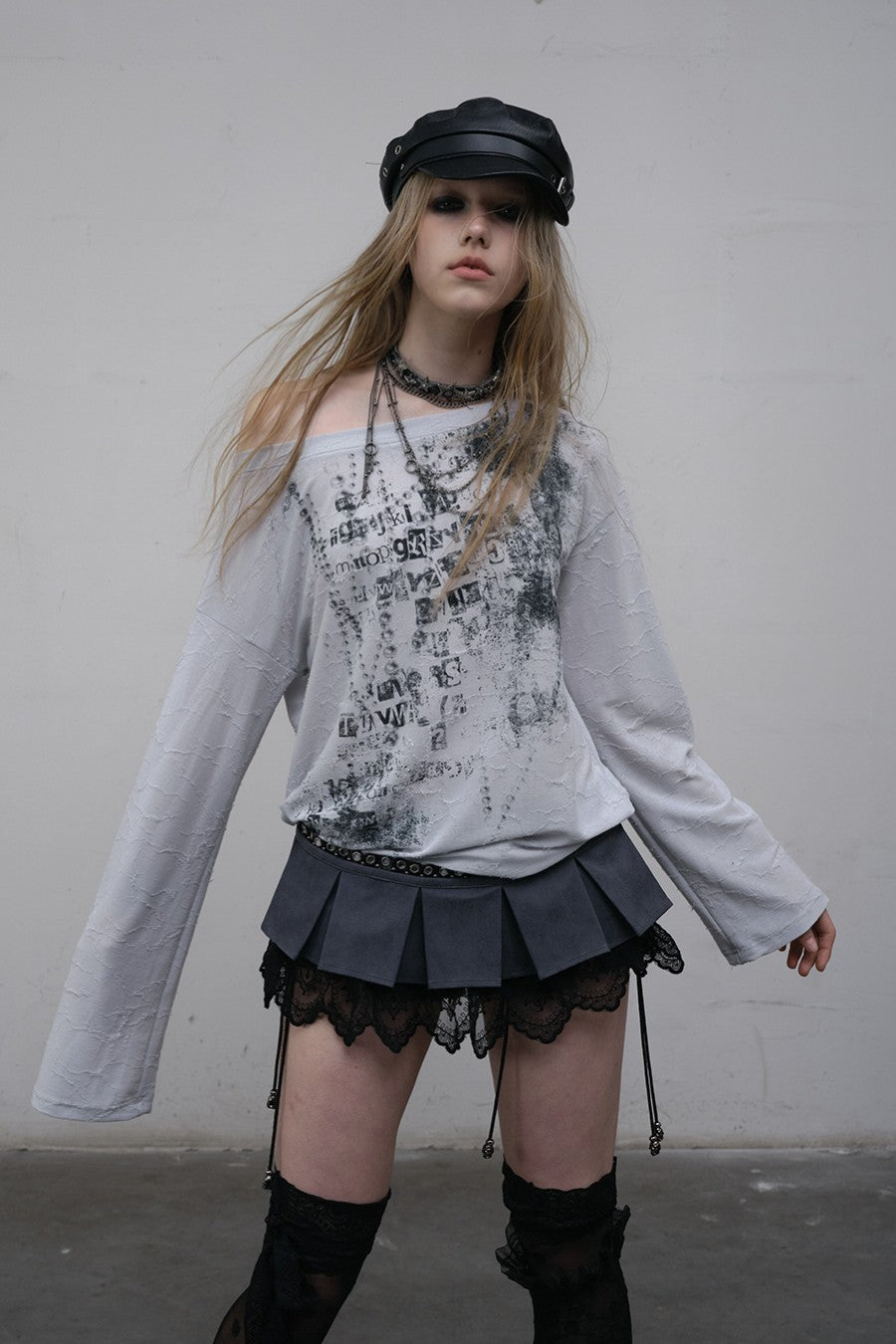 Off-Shoulder Graphic Shirt