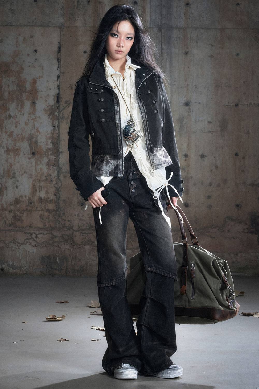 Distressed Straight Panel Pants