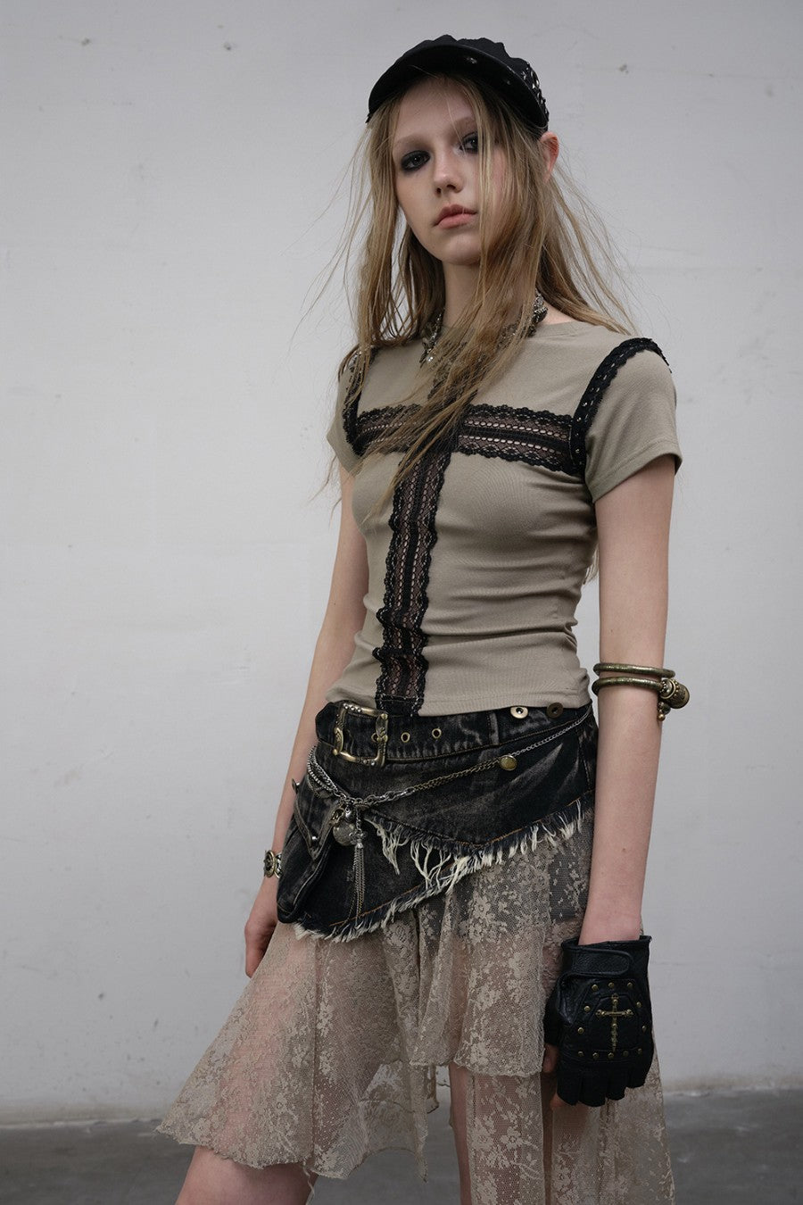 Lace Cross Graphic Shirt