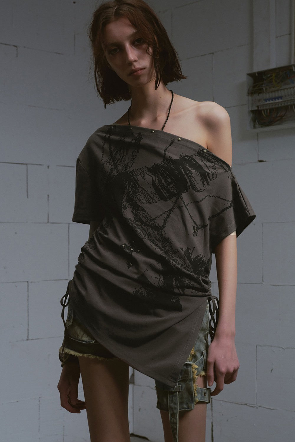 Off-Shoulder Slash Top