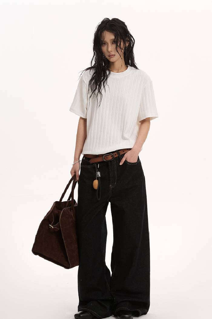 Slim Ribbed Knit Tee