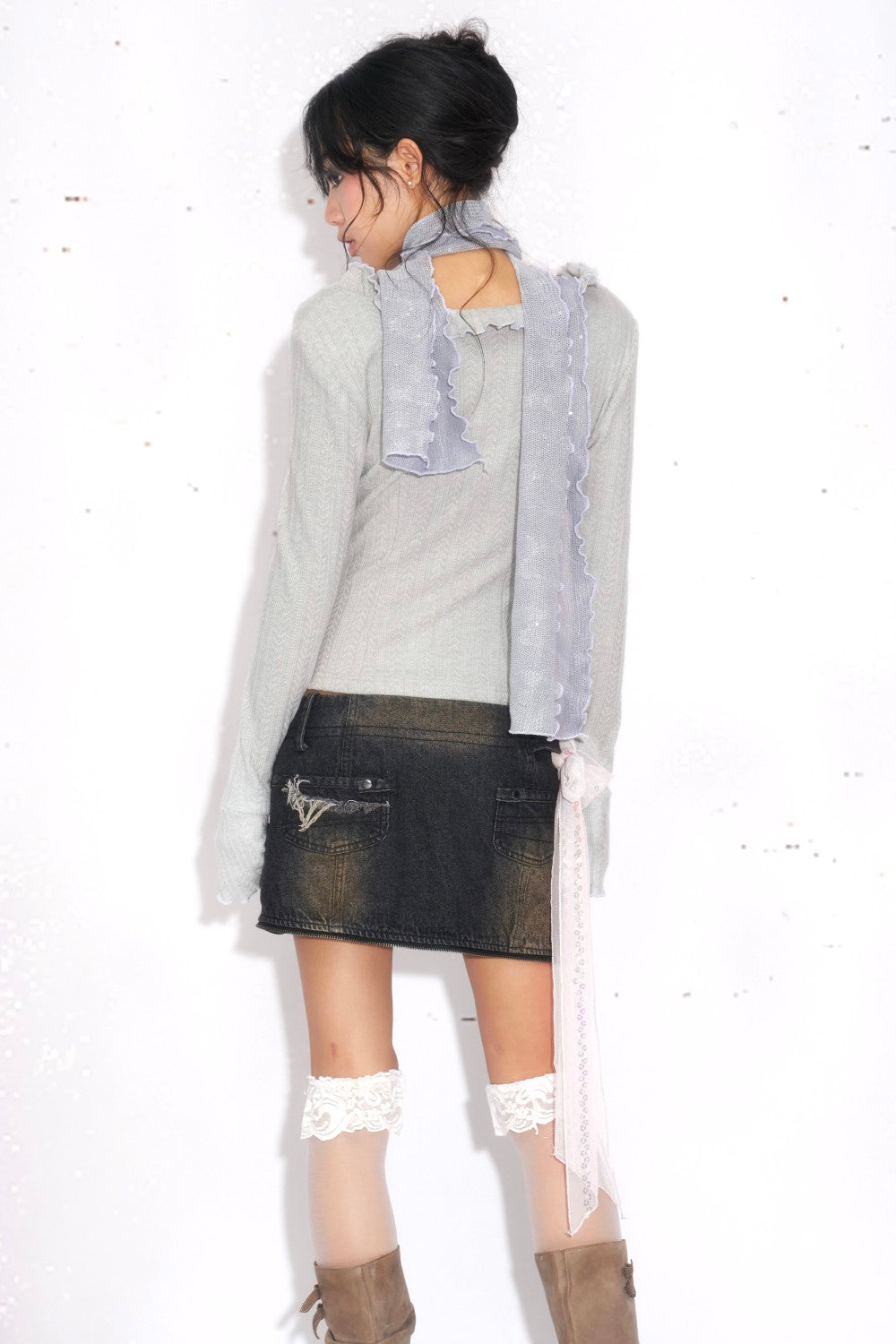 Lina Curved Ruffle Top