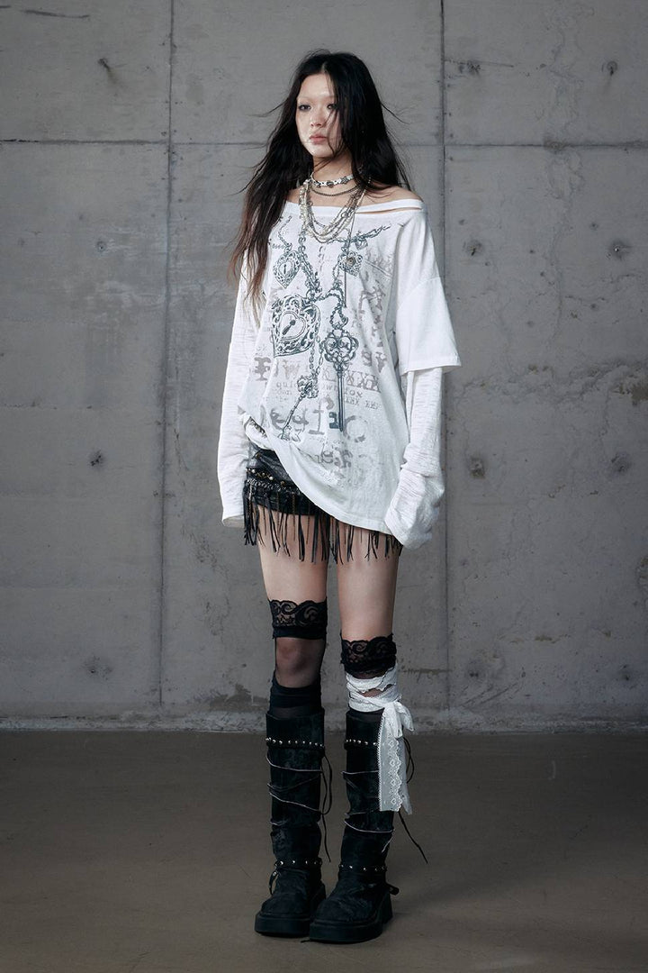 Off-Shoulder Chain Lock Shirt