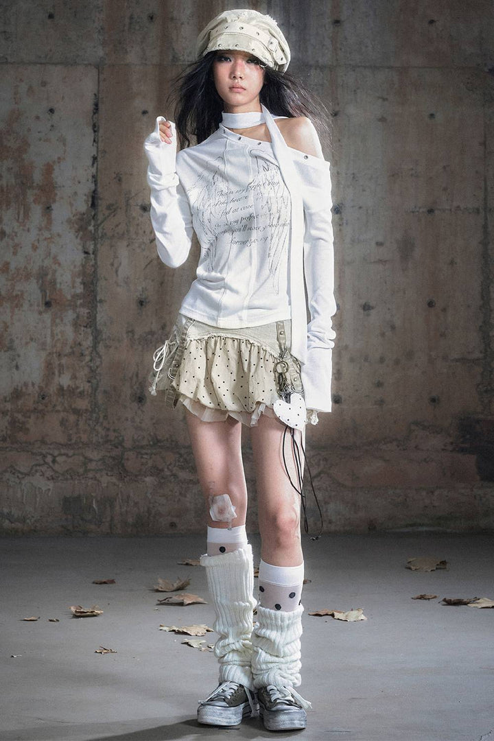 Winged Script Top