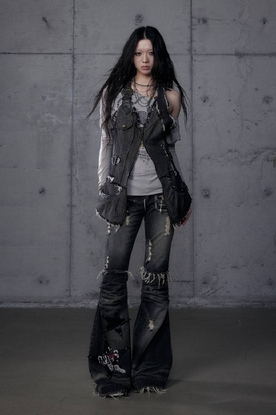 Textured Edge Cargo Vest