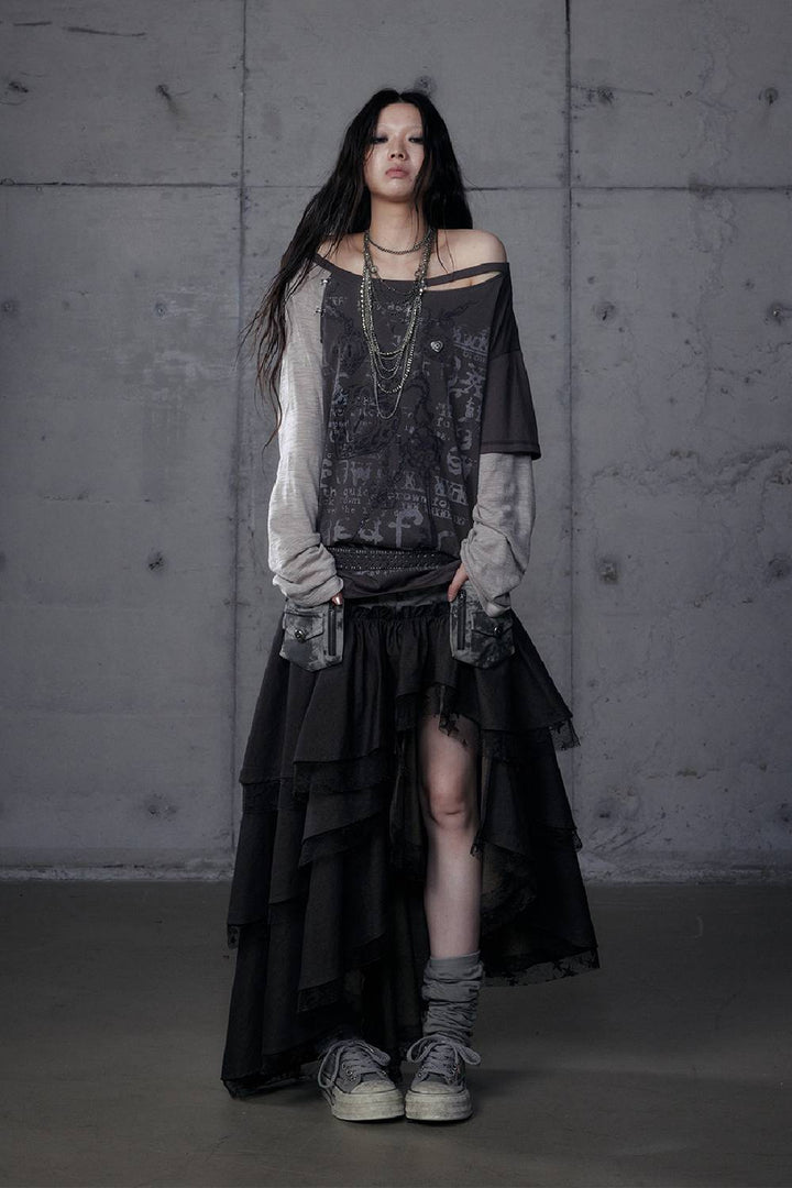 Off-Shoulder Chain Lock Shirt