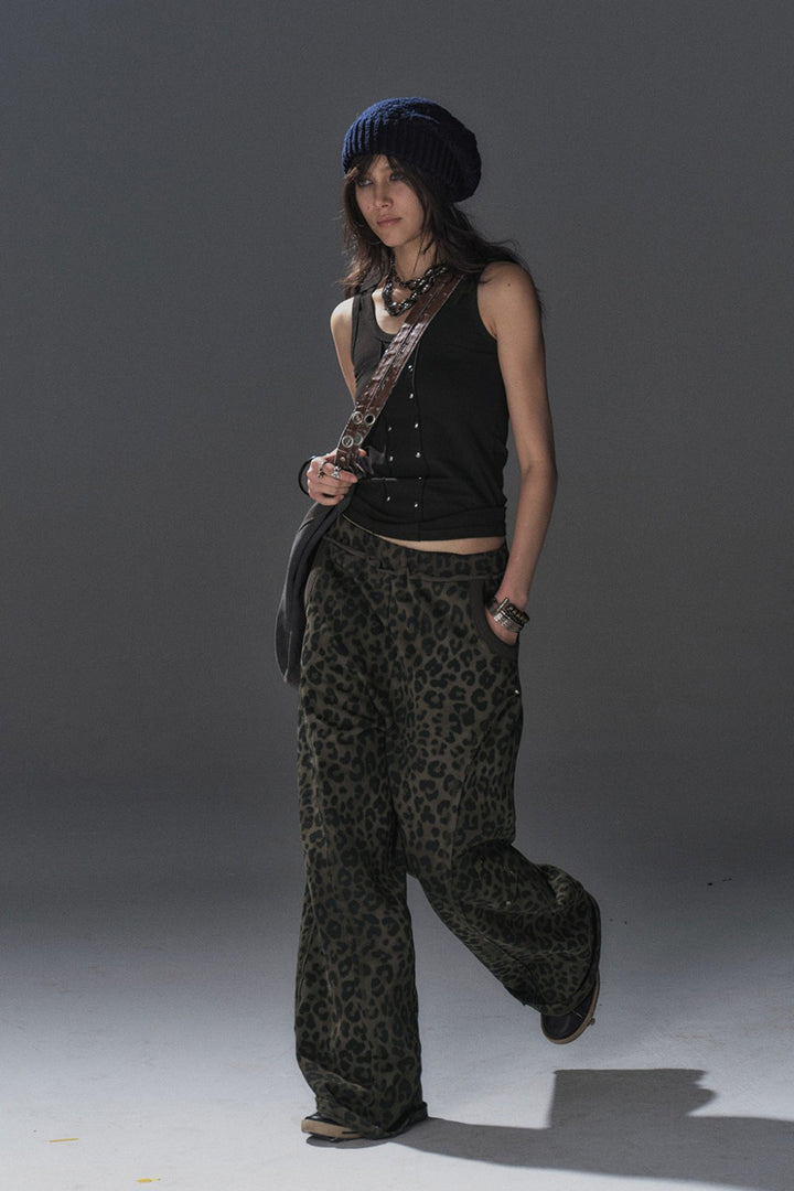 Leopard Rivet Wide Sweatpants