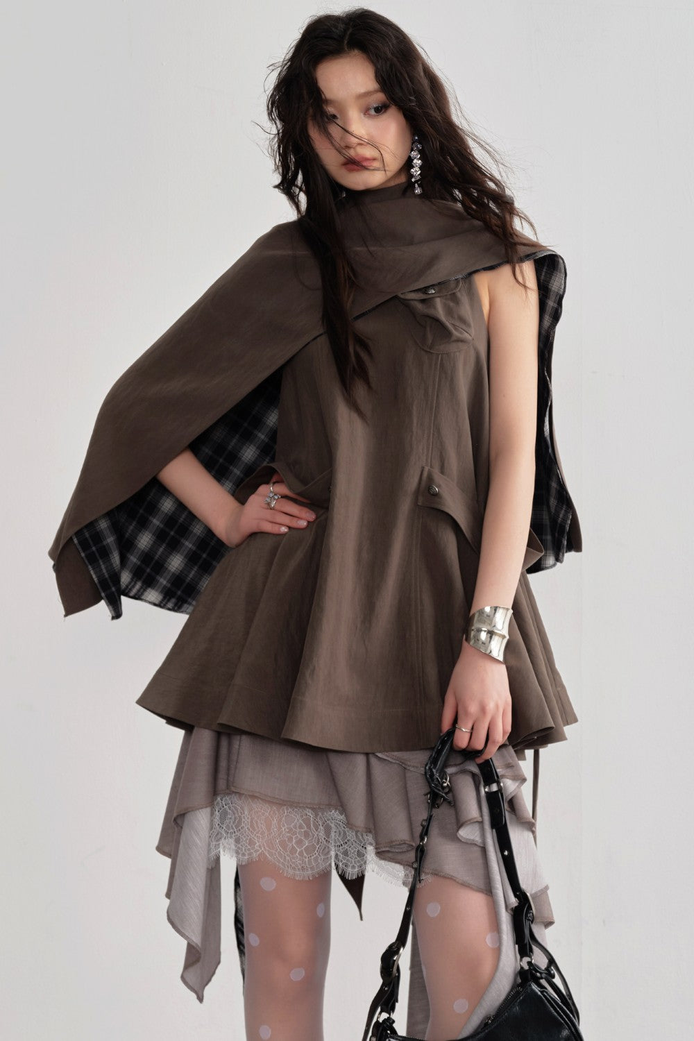 Detachable Cape Swing Vest