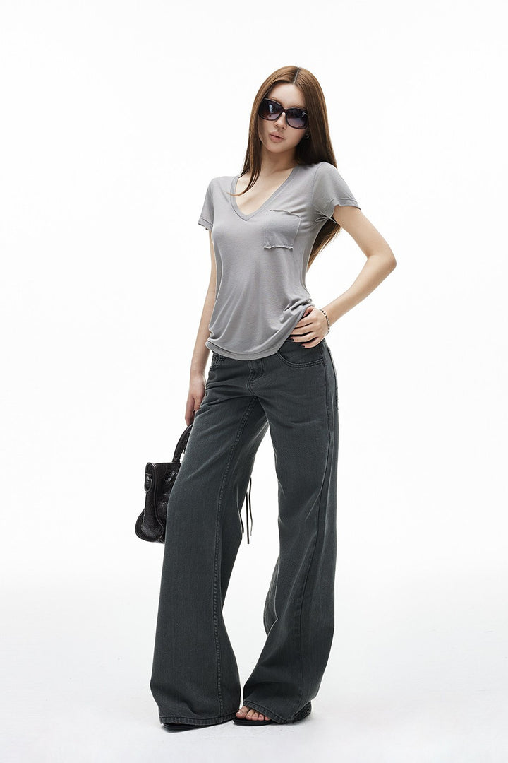 Ella Classic V-Neck Shirt