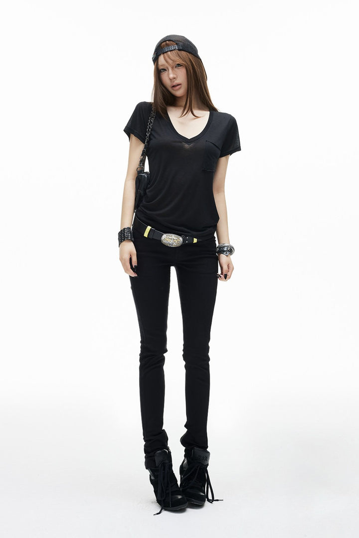 Ella Classic V-Neck Shirt