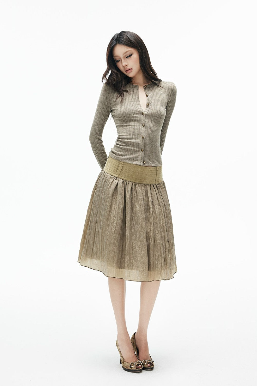 Sunday Muse Button Cardigan