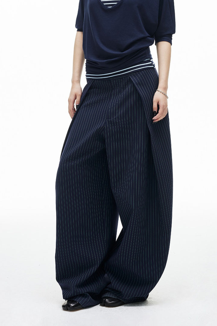 Mina Pinstripe Curve Pants