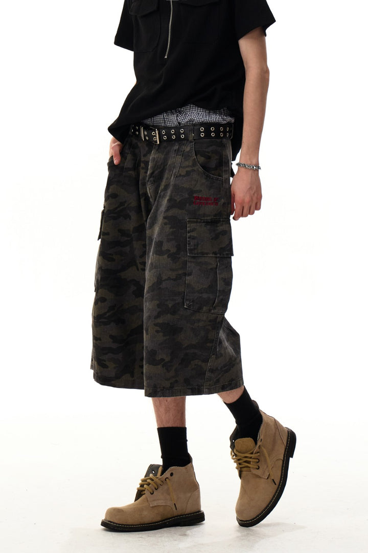 Wide Camo Utility Jorts