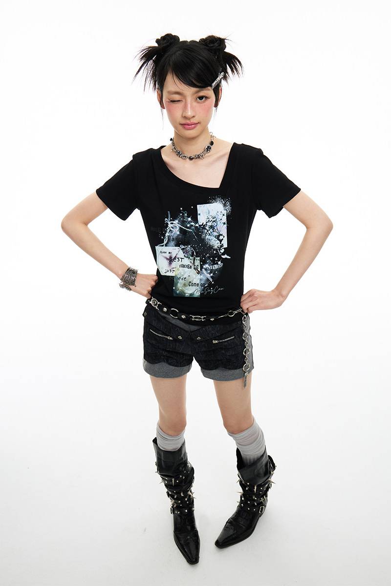 Graphic Print V-Neck Tee