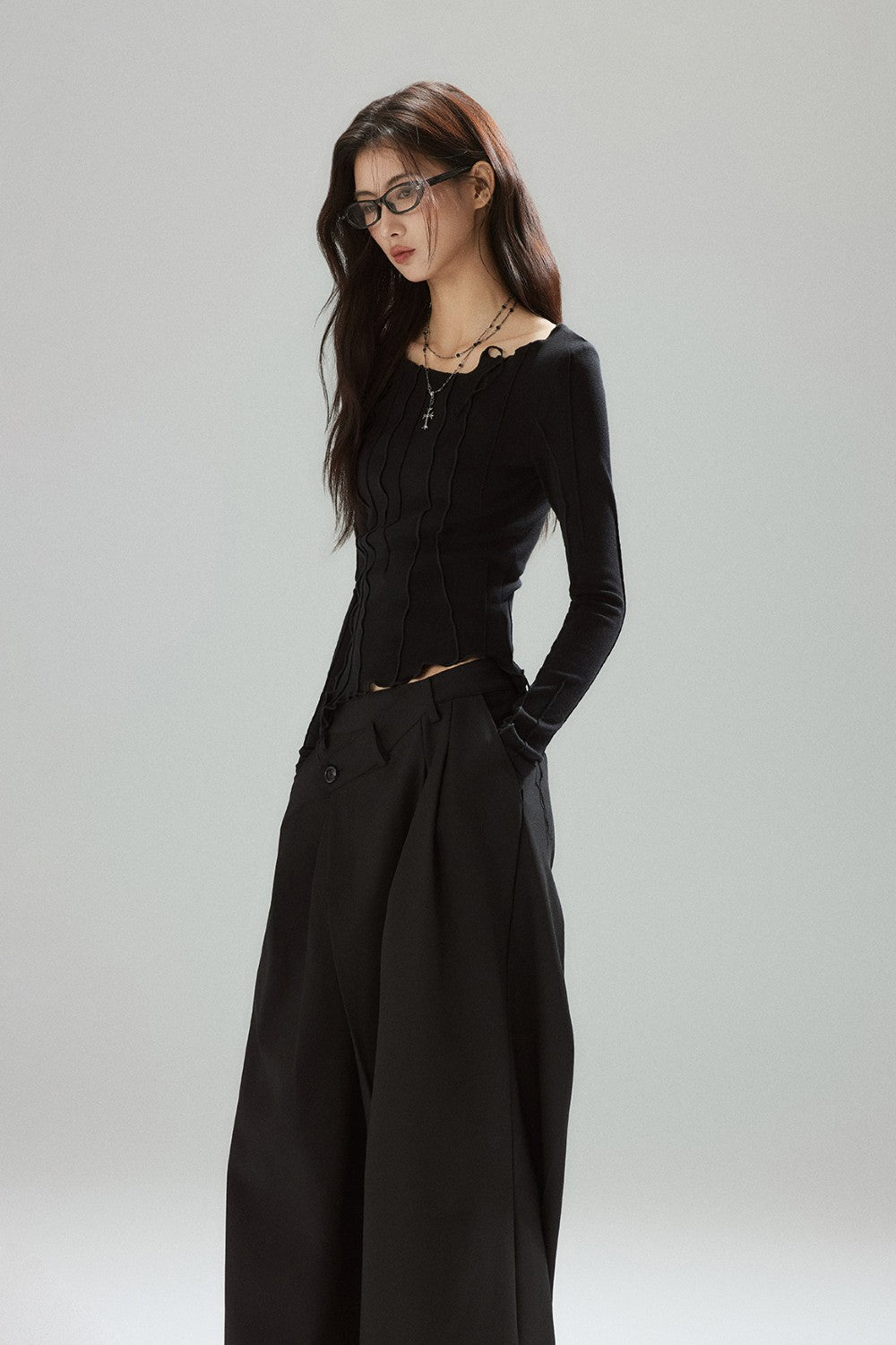 Seline Wave Seam Top
