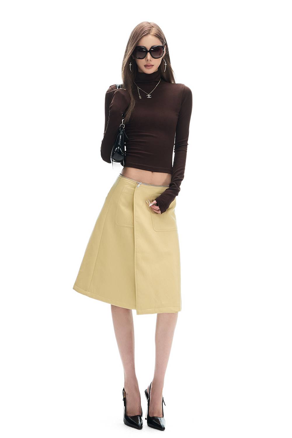 Fitted Mock Neck Top