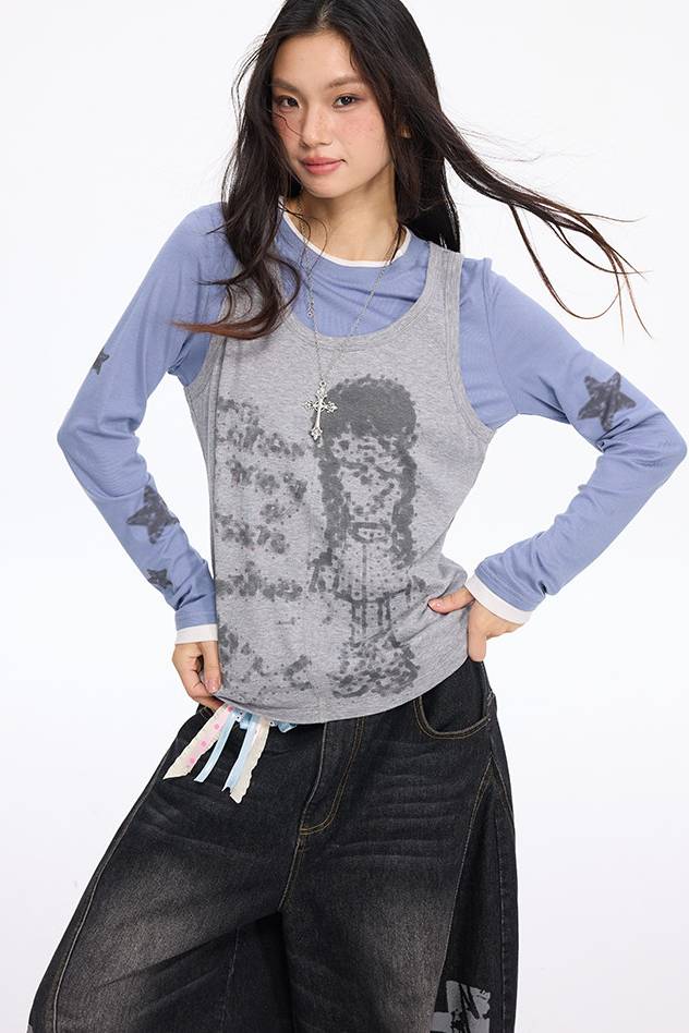 Mesh Sleeve Graphic Top