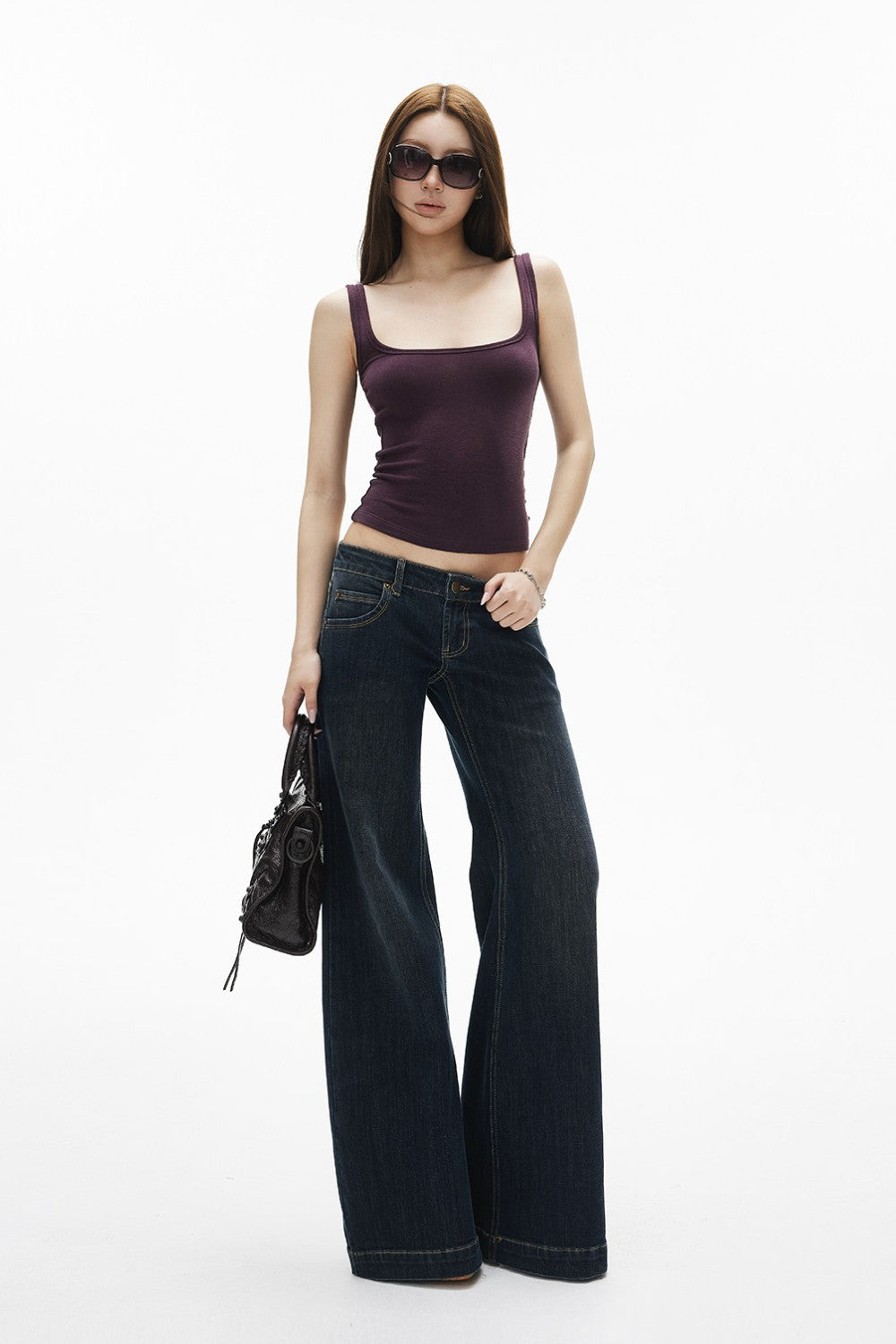 Vera Midnight Low-Rise Jeans