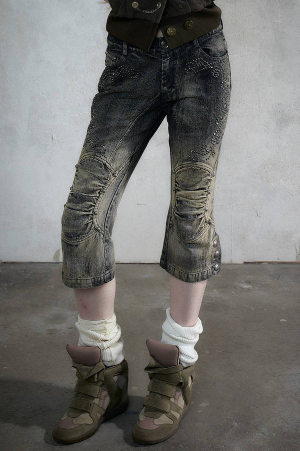Distressed Stud Capri Jeans