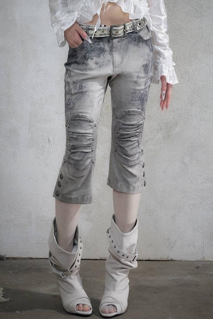 Distressed Capri Jeans