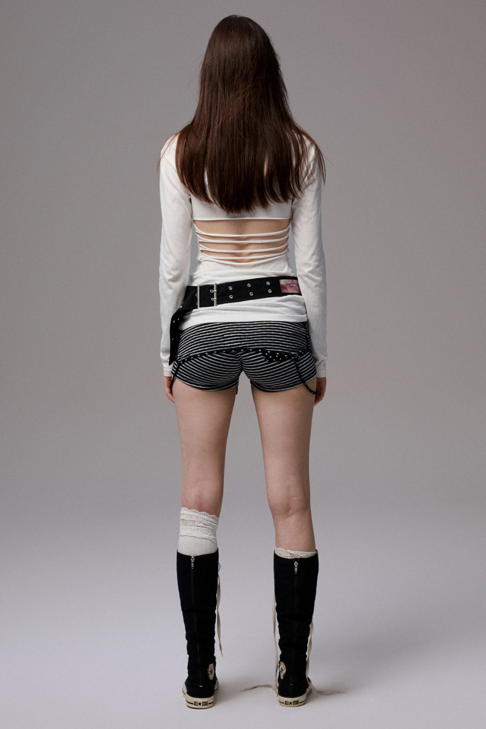 Cleo Cutout Graphic Shirt