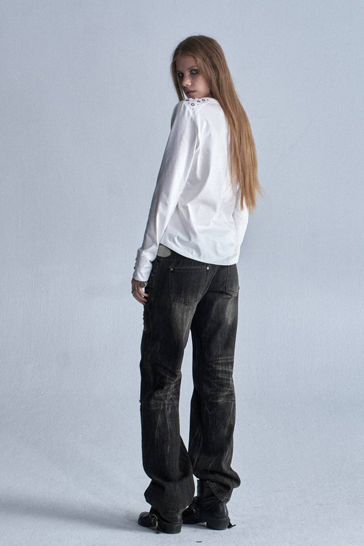 Distressed Straight Leg Jeans