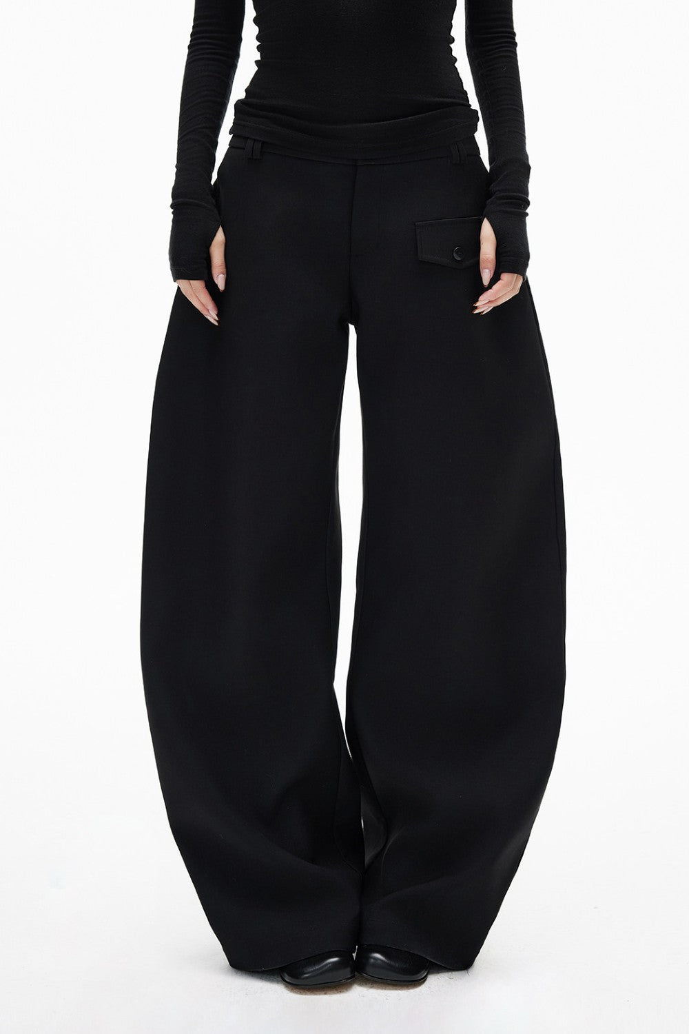 Minimal Curved Tailored Trousers