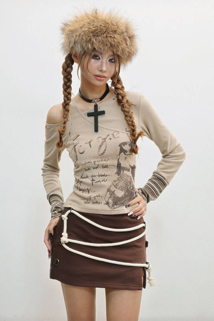 Distressed Graphic Fitted Top