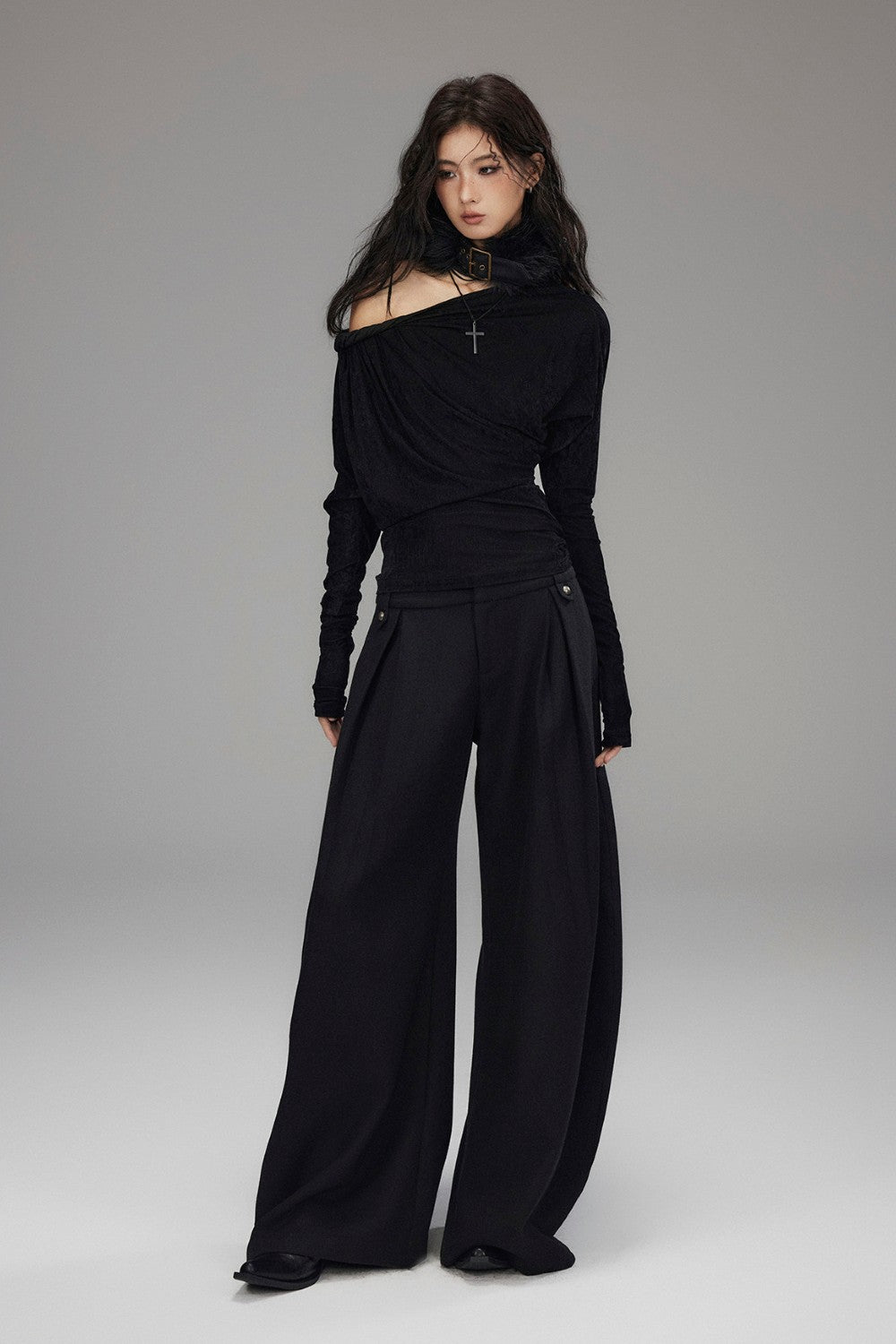 Daisy Asymmetric Velvet Top