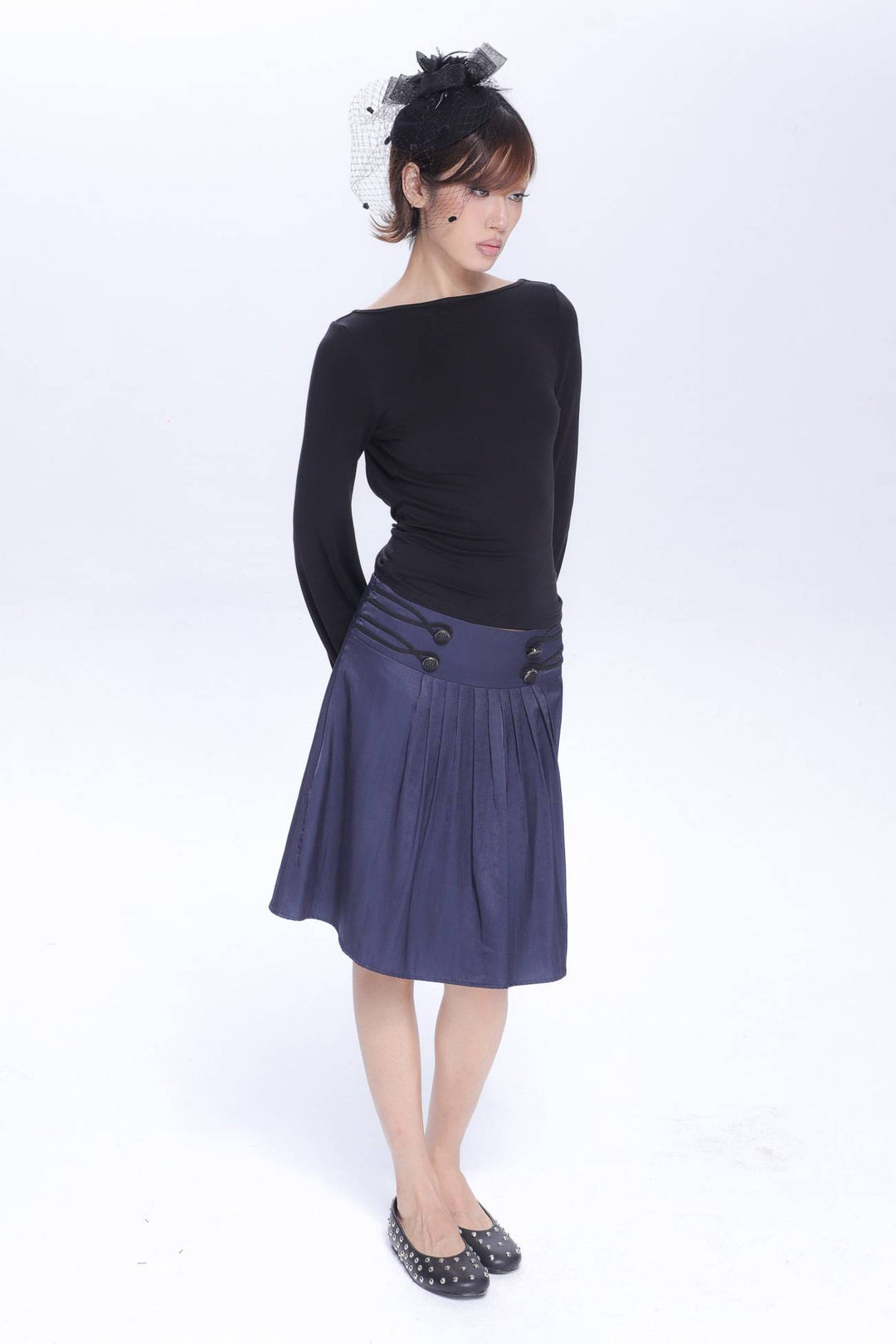 Button Detail Pleated Skirt