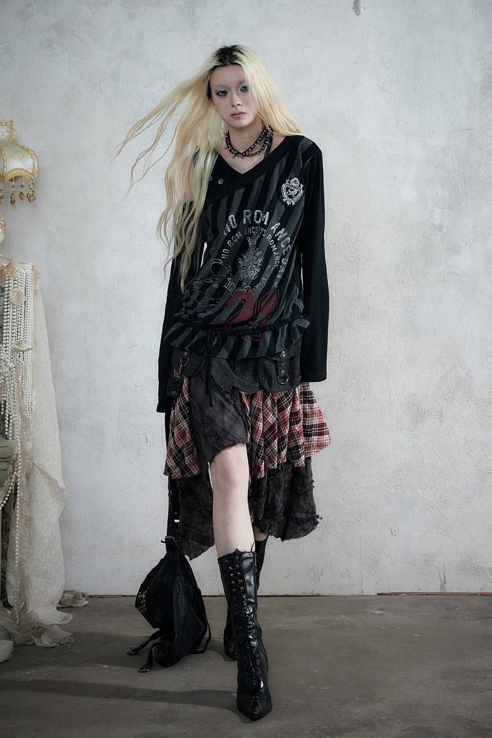 Drawstring Graphic Long Sleeve