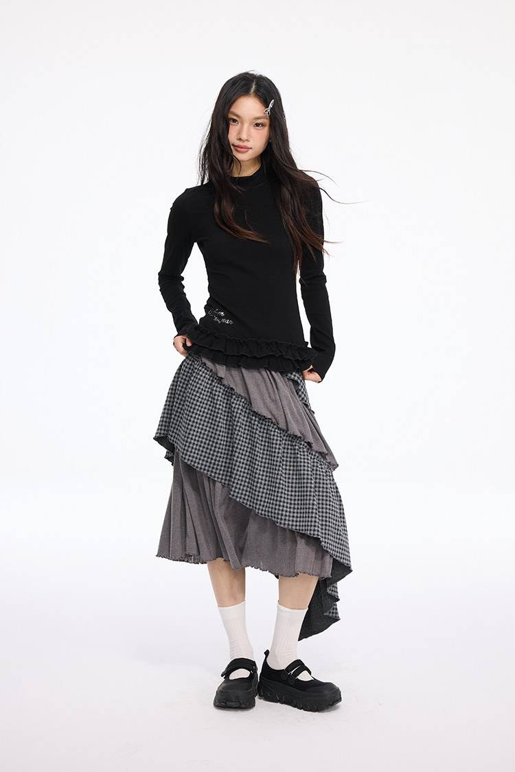 Slim Layered Hem Top