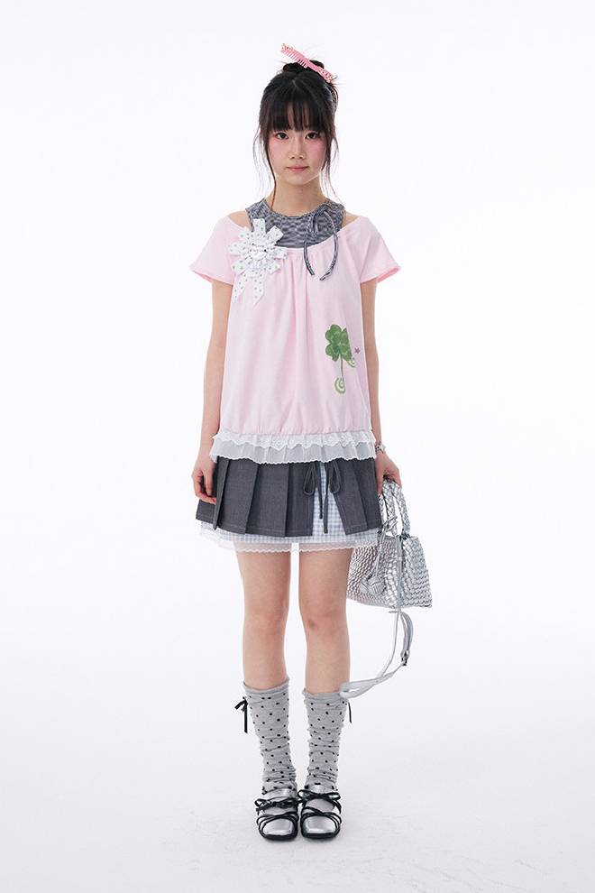 Pink Clover Graphic Tee
