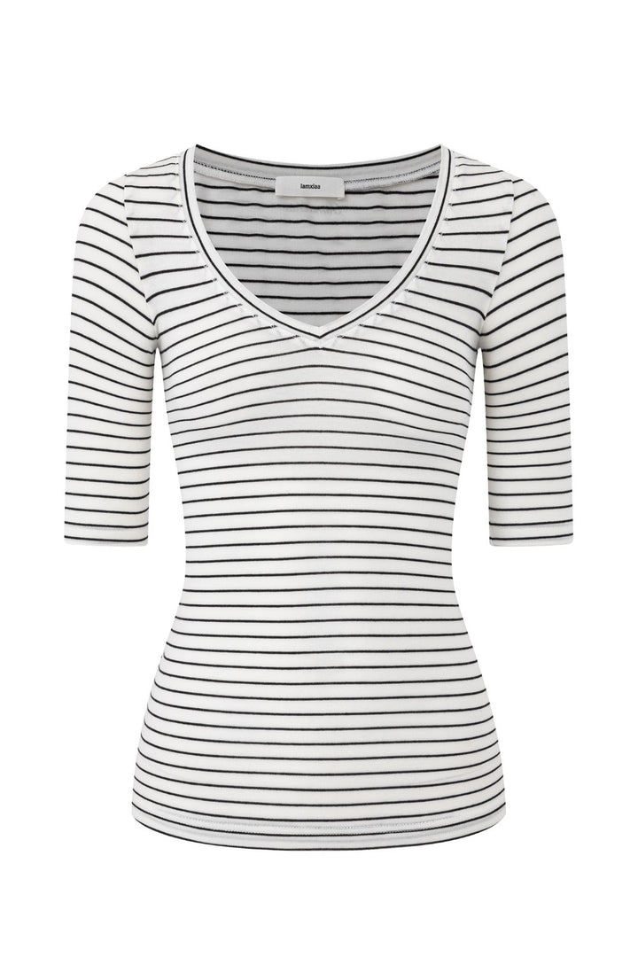 Nora Essential V-Neck Shirt