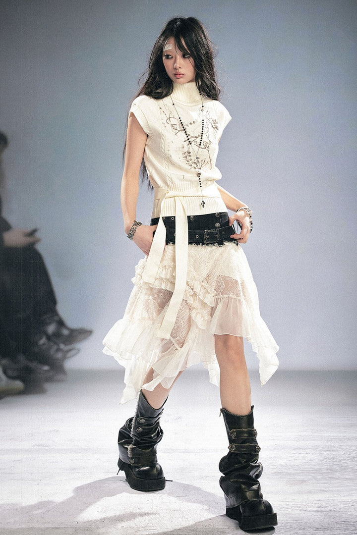 Vera Lace Oath Skirt