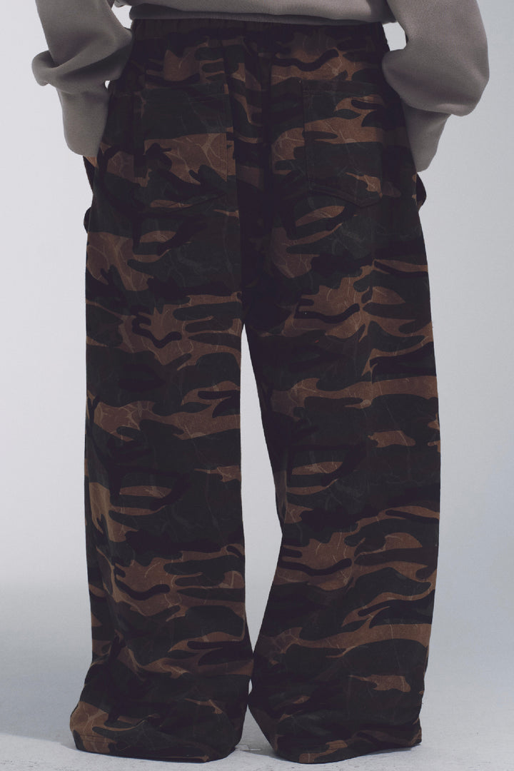 Wide-Leg Camo Sweatpants