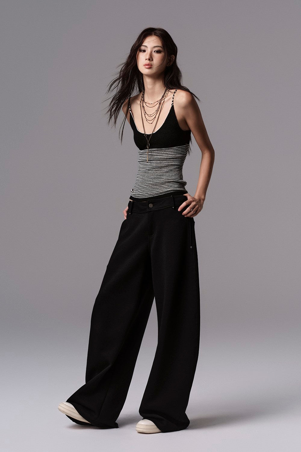 Shadow Pleat Sculpt Pants